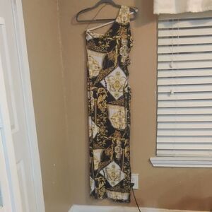 Elegant One-Shoulder Maxi Dress